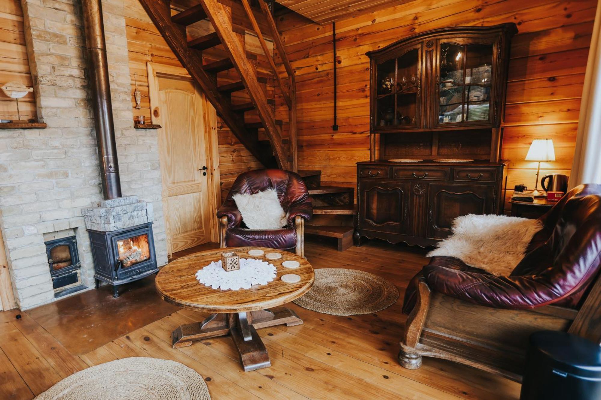 Labiesi Appartement Jūrkalne Buitenkant foto